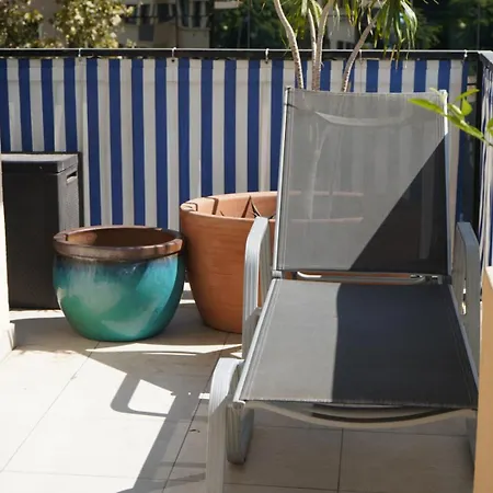 T2 55m2 Terrasse 20m2 - A 15min A Pied Du Centre - Wifi - Air Conditioning Apartment